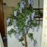 vends-arbre-artificiel-fleurs-bleues-aspect-naturel