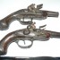 ancienne-paires-de-pistolet-de-collection