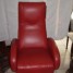 vends-fauteuil-de-relaxation-pivotant-en-cuir-rouge-neuf