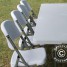 parti-forfait-1-table-pliante-150-cm-4-chaises-pliantes-gris-clair