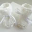 tricot-bebe-chaussons-blancs-laine-fait-main
