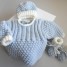 tricot-bebe-ensemble-complet-azur-et-ecru-laine-calinou-bb-fait-main