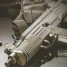 pistolet-d-alarme-reproduction-mitraillette-uzi