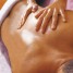 massage-a-l-huile-chaude-avec-des-huiles-essentielles